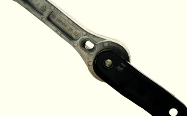 LEMFÖRDER Şanzıman Kulağı Uzun Tip – BCA – Motor – Octavia – 2004 – 2008