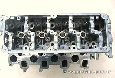 Silinder Kapağı - CAYC - Motor - 1.6 TDI - Touran - 2011 - 2015 - AMC - 03L103351B-7