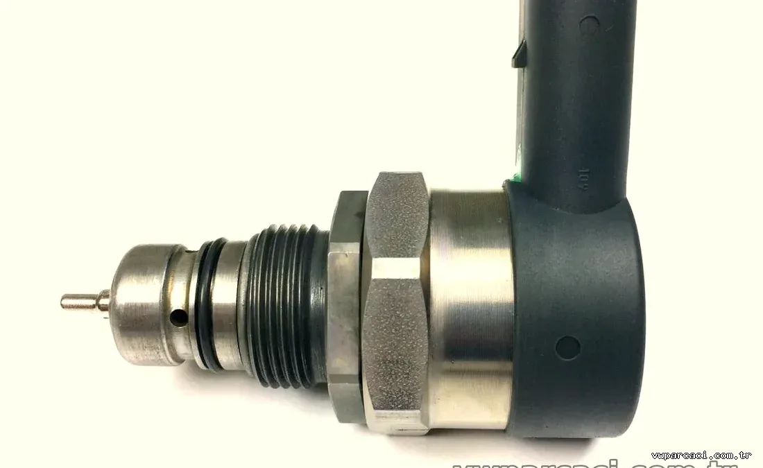 Motor Basınç Regülatör Valfi - Altea - 2016 - üstü - BOSCH - 057130764AB-24