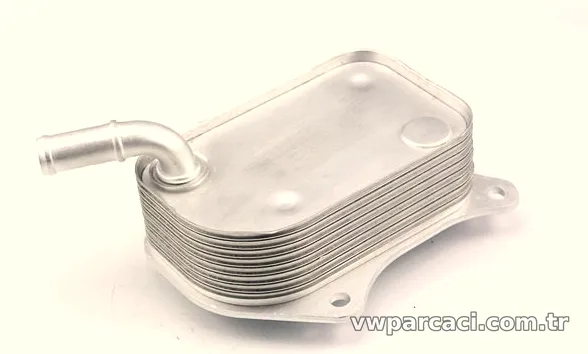 Yağ Soğutucusu -ALT- Motor - 2.0 TDİ - Audi A4 - 2005 - 2008 - İTHAL - 06B117021-1