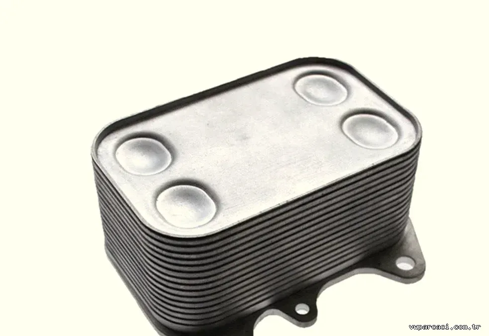 Yağ Soğutucu -CFHB-CFHC- Motor - 2.0 TDİ - Scirocco -2009-2014 - OEM CHİNA - 03L117021C-24