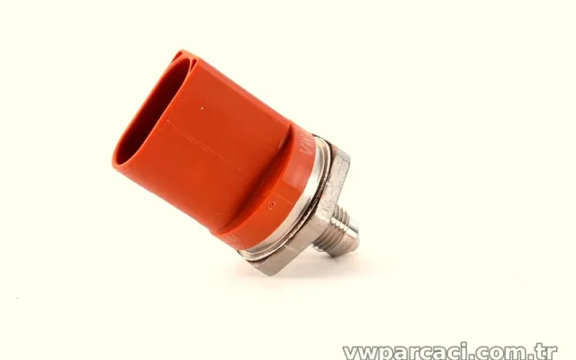 Motor Benzin Pompa Basınç Müşürü – CGNA – Motor – 4.2 TDI – Touareg – 2011 – 2012