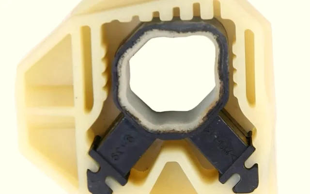 Radyatör Takozu Plastik – CLRA – Motor – 1.6 TDI – Jetta – 2015 – 2018 (PEX)
