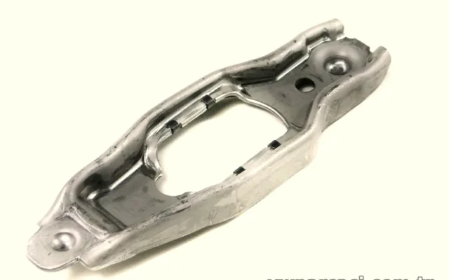 Debriyaj Çatalı – AUM – Motor – 1.8 TDI – Bora – 2003 – 2005 – 02J141719C-35